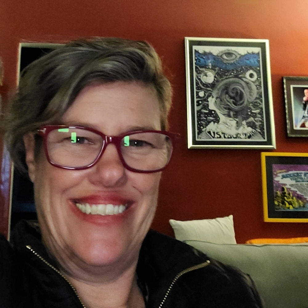 Meet your Posher, Carol